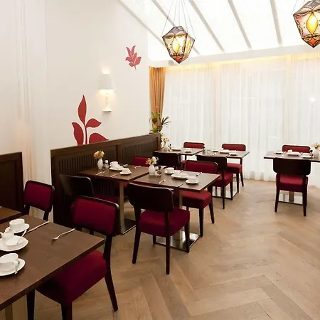 Hotel Walsum 3*