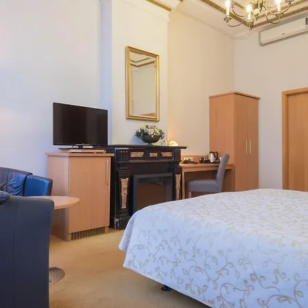 Walsum 3* Роттердам